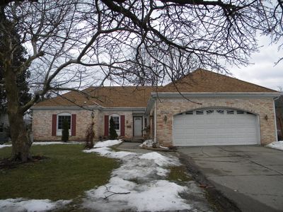 3417 Oakcliff Ln, Lansing, MI, 48917