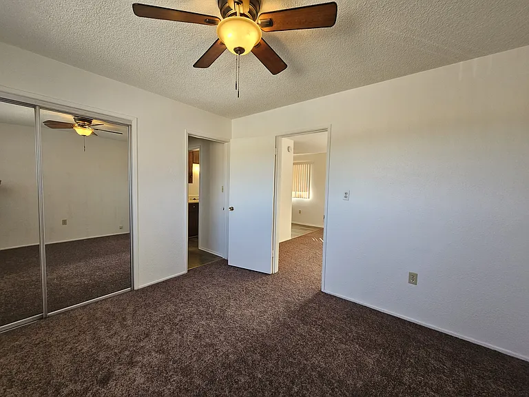 57475 Lupine Dr #8 — Photo 7