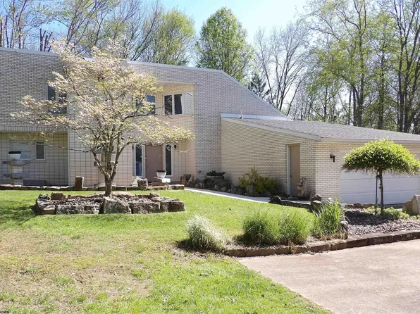 422 Carol St, Buckhannon, WV 26201