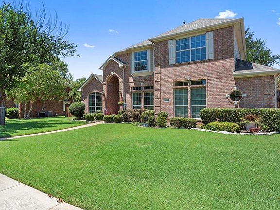 3rd image of 3603 Winchester Ct
