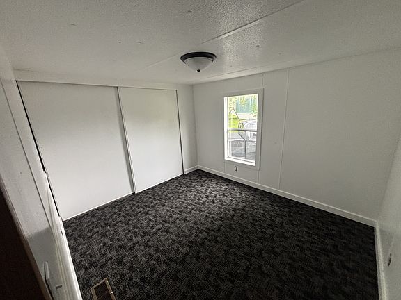 4th image of 972 E Sunnyview Rd