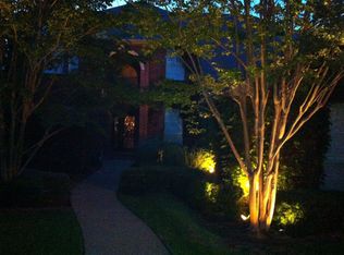 2001 Brianna Ln, Arlington, TX 76001