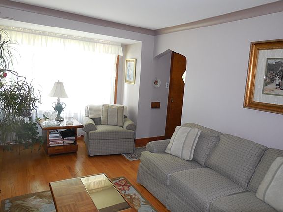 5th image of 5119 S La Crosse Ave