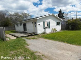 4716 Sunset St, Oscoda, MI 48750