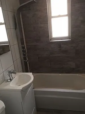 Rented by Reliance Realty Partners LLC  | media 11