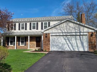 524 Fox Glove Ln, Barrington, IL 60010