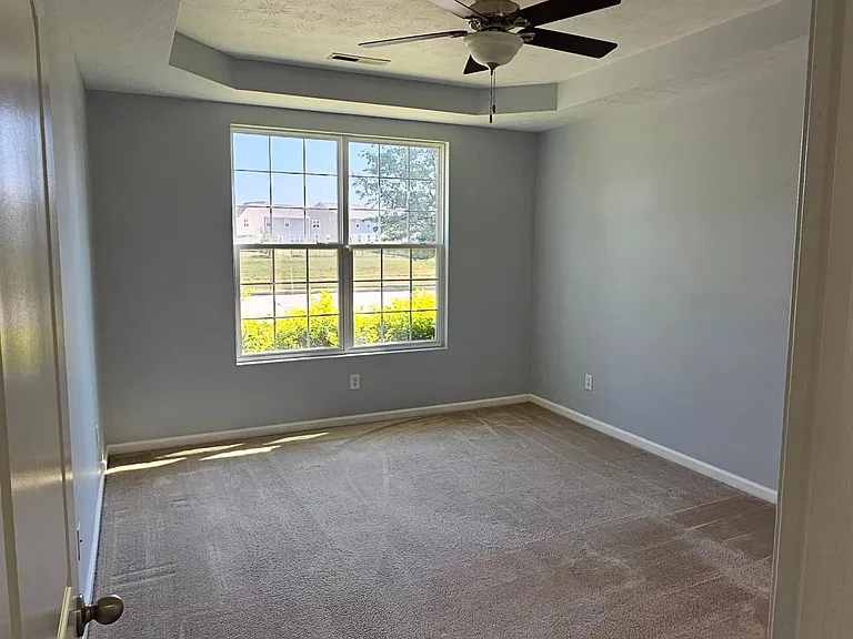 Master bedroom (Bedroom1)