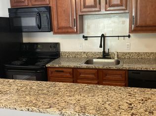7377 Maple Ave APT T, Saint Louis, MO 63143