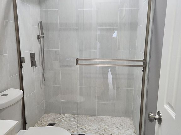 4th image of 21447 NW 40th Circle Ct