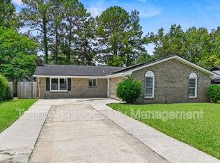 313 Clearwater Dr, Goose Creek, SC 29445