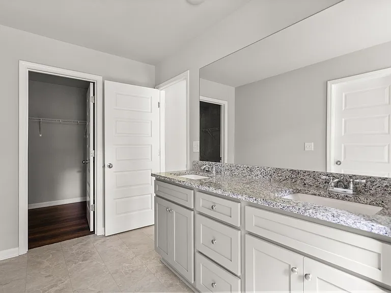 2313 Deerhaven Xing — Photo 20