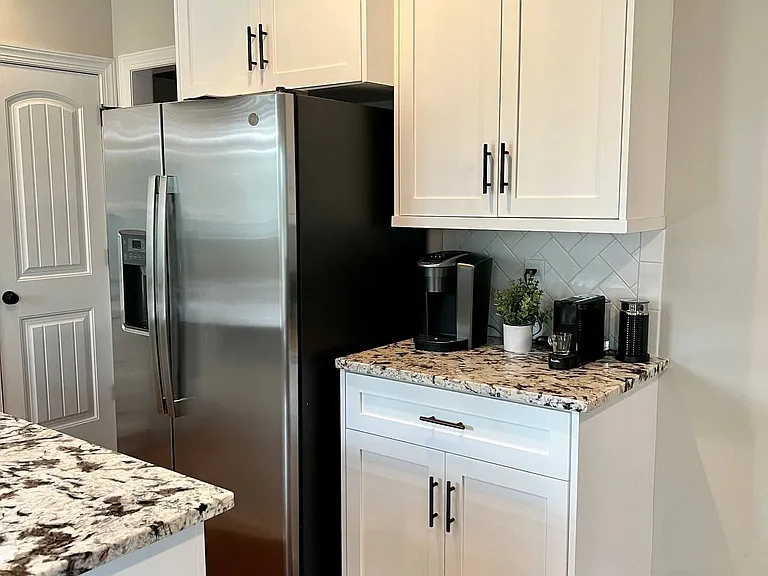 440 Vaughn Rd — Photo 33