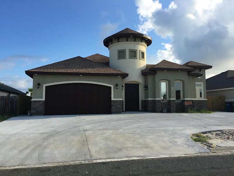 1st image of 13966 Blackbeard Dr