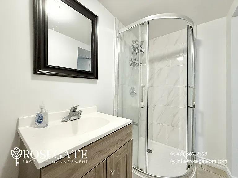 1058 Midland Ave #2B — Photo 10