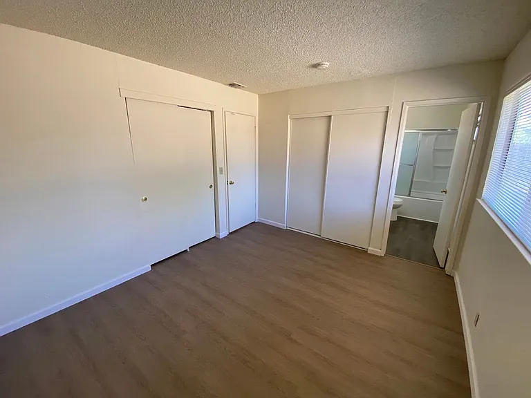 6804 Harlequin Way — Photo 14