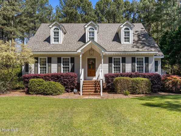 1870 Rolling Acres Drive, Nashville, NC 27856