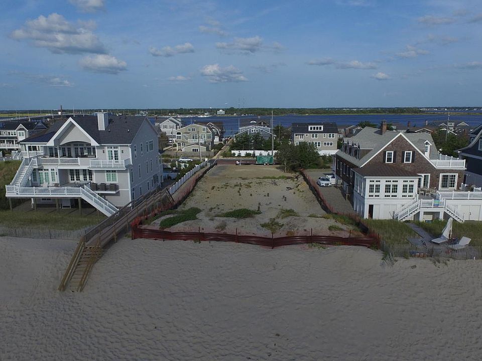 1st image of 1105 Ocean Ave