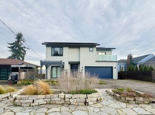 2742 36th Ave SW #B, Seattle, WA 98126