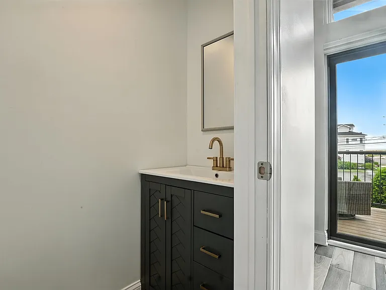 1503 Atlantic Ave — Photo 22