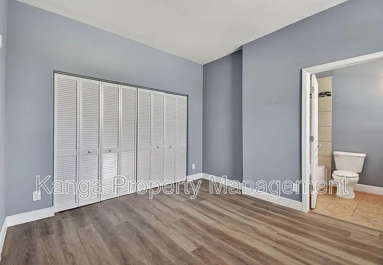 1401 Division Ave #206 — Photo 13