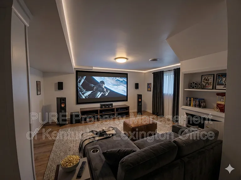 2225 Sandra Ct — Photo 15