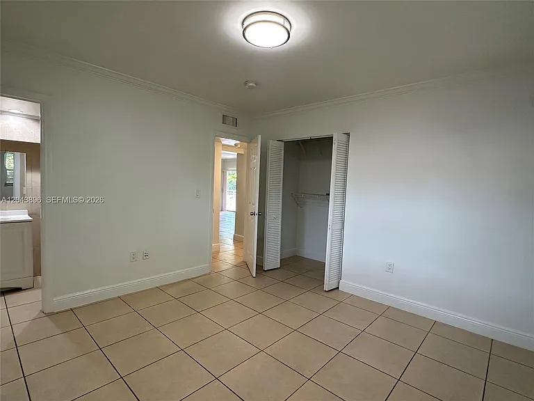2536 Van Buren St #5A — Photo 26