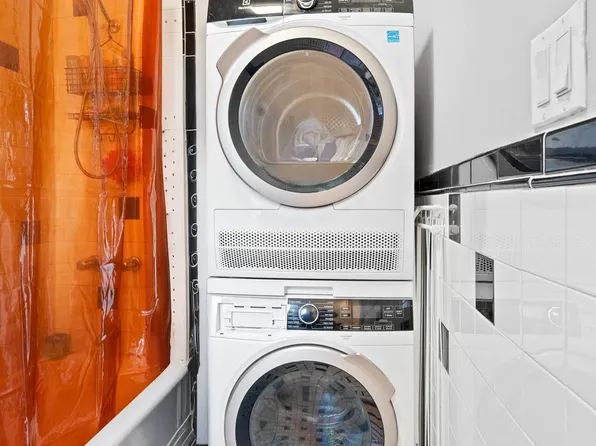 171 8th Street image 14 of 33