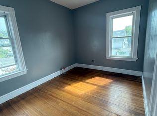 21 Vestal St #3, Fall River, MA 02720