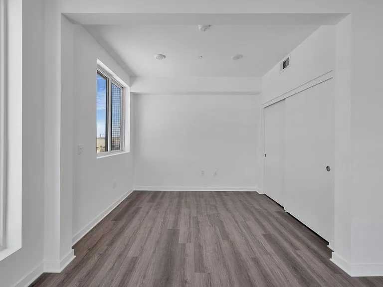 68550 Grove St #200 — Photo 39