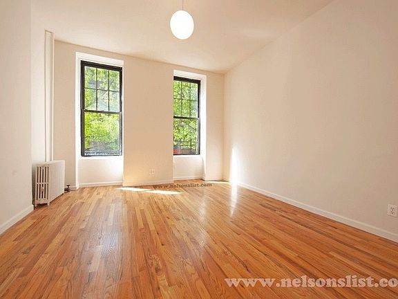 3rd image of 229 5th Ave APT 2