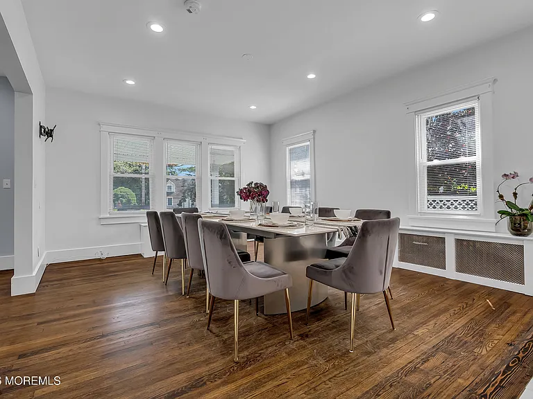 309 Cedar Ave — Photo 12