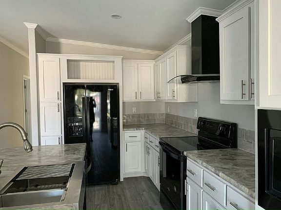 5th image of 13318 Sea Breeze Ln #Z0szll