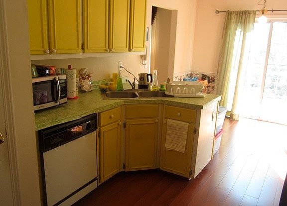 3rd image of 2790 Maple Vista Ln