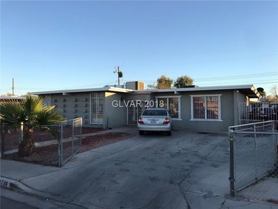 2735 Reynolds Ave, North Las Vegas, NV, 89030