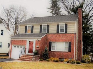 58 Kew Dr, Springfield, NJ 07081