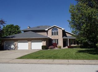 324 Hans Brinker Rd, Peotone, IL 60468