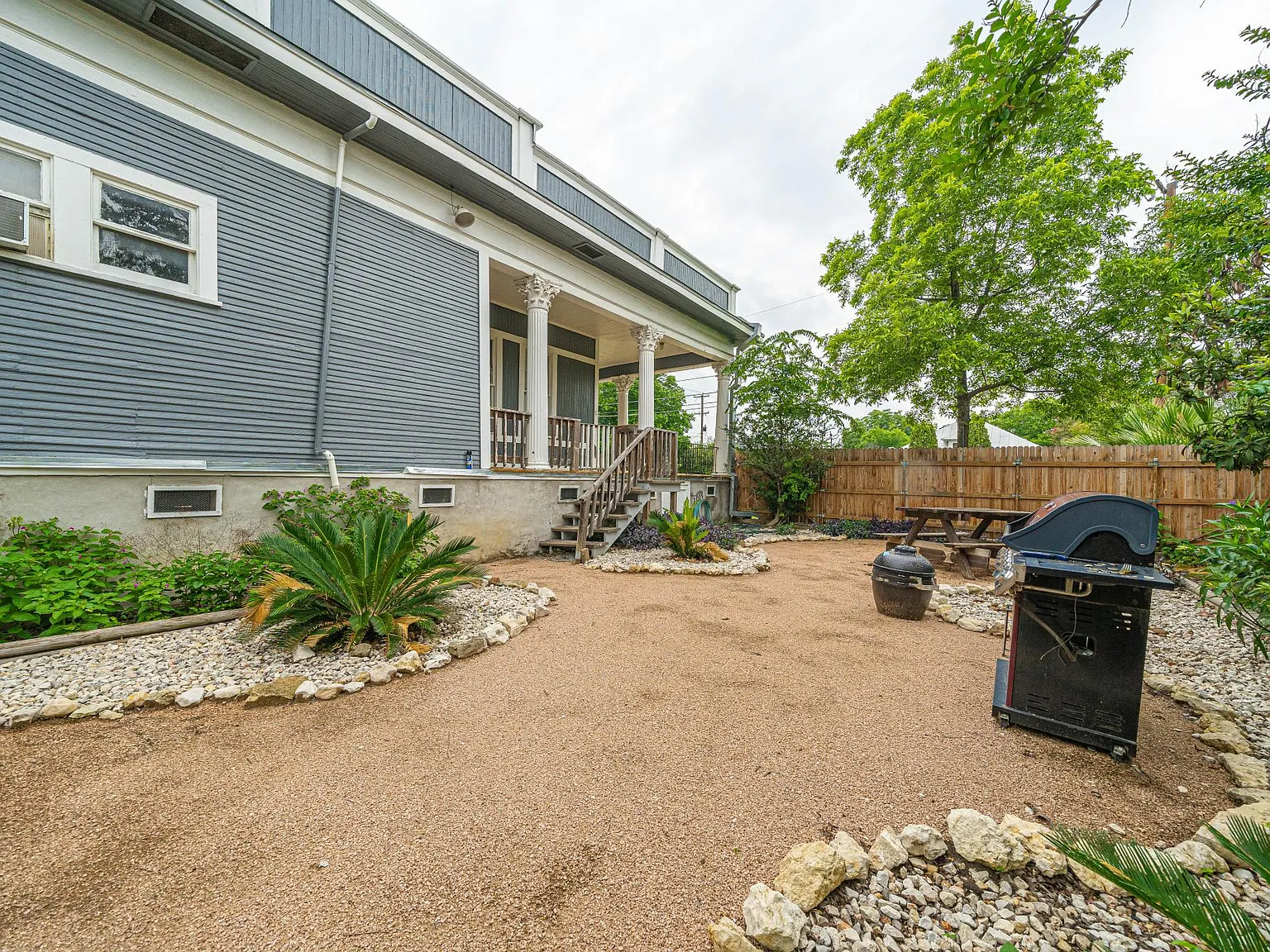 244 Princeton Ave — Photo 3