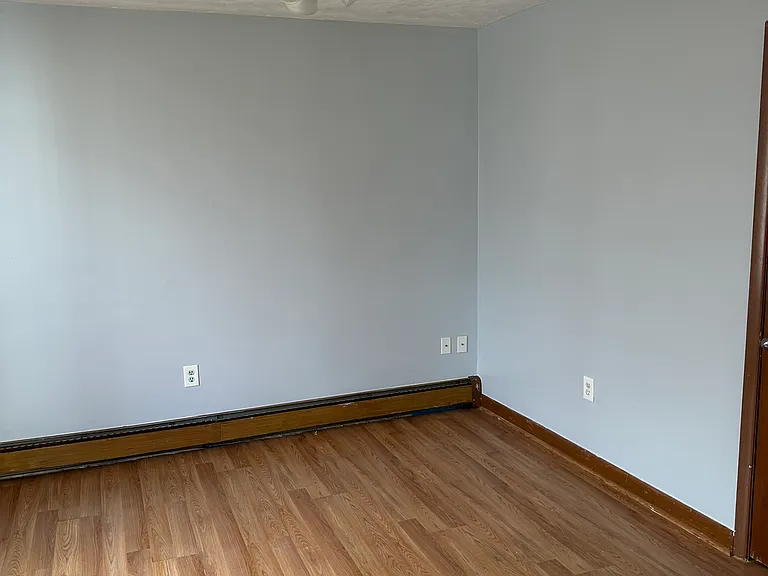 64 Forest Ave #3 — Photo 4