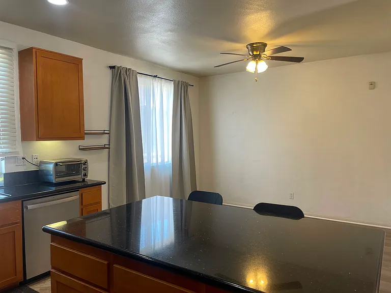 730 Paradise Way — Photo 10