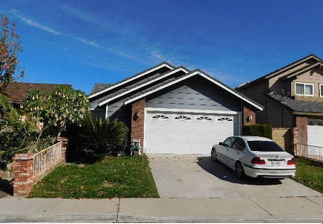 1st image of 14482 Oak Knoll Ct