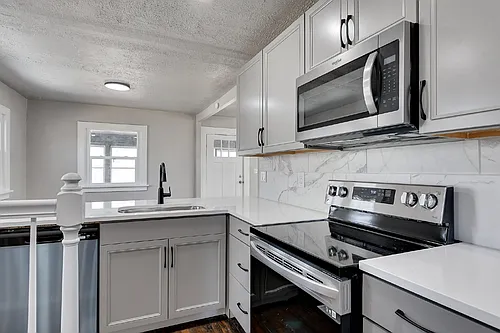 3218 N 48th St Photo 1