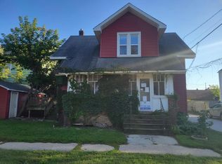 2511 61st St, Kenosha, WI 53143