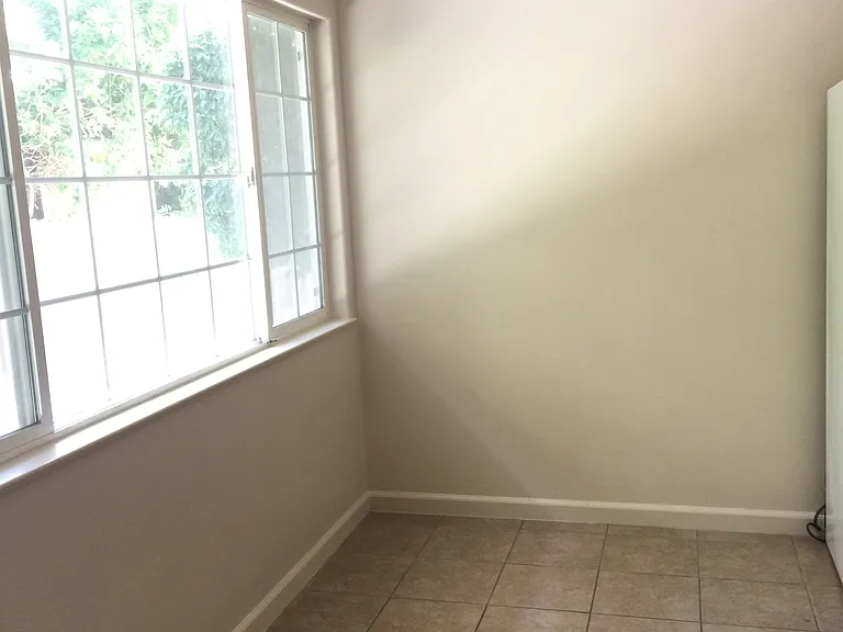 1728 Berkeley Way #2 — Photo 5
