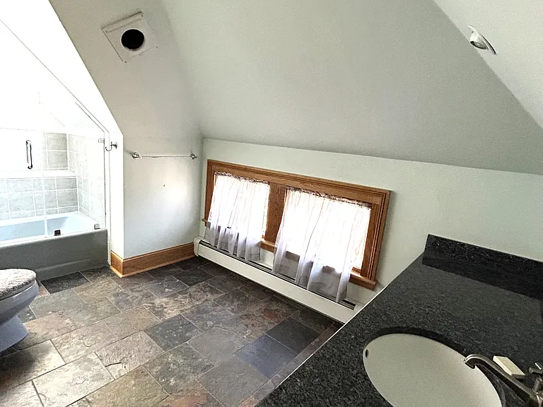 267 Grand Ave #2 — Photo 7
