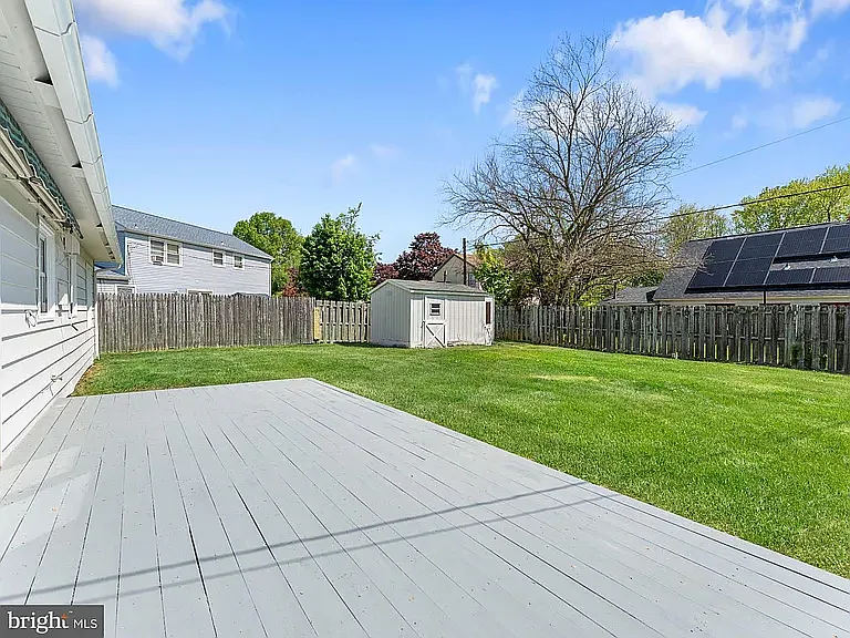 20 Huntington Ln — Photo 22