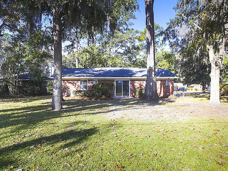 11304 Largo Dr — Photo 34