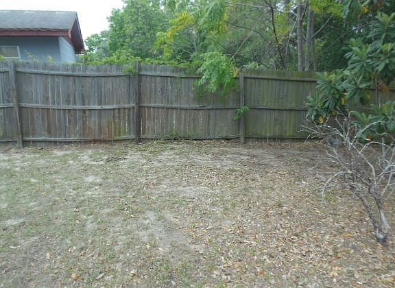 2nd image of 927 Lake Sherwood Dr