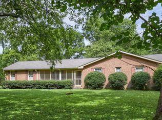 1307 Center Point Rd, Hendersonville, TN 37075