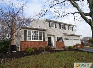 4 Library Pl, Edison, NJ 08820