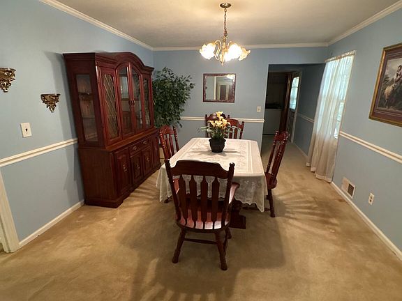 5th image of 232 Westmoreland Rd